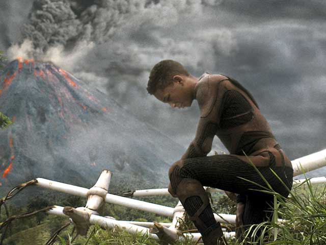 After Earth Trailer