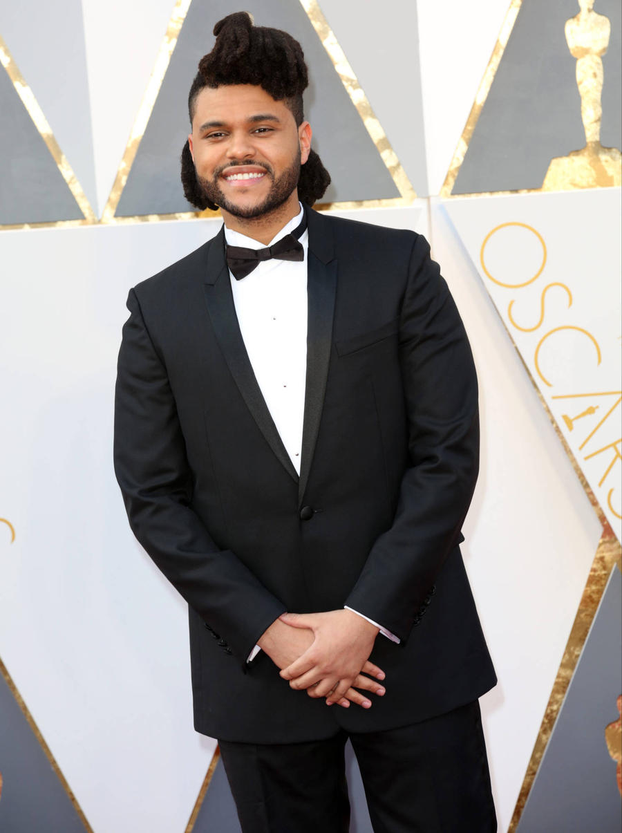 The Weeknd Apologises To Usher For Billboard Music Awards Mix-up