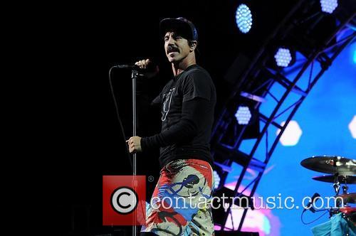 Red Hot Chili Peppers 6
