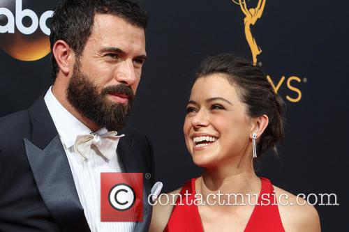 Tom Cullen and Tatiana Maslany